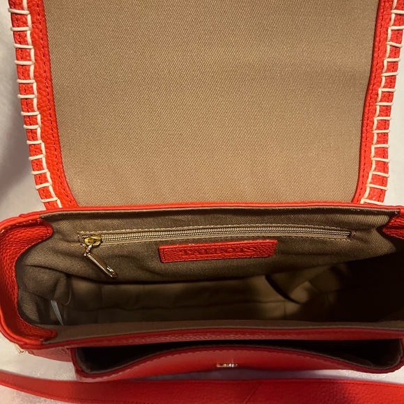 Talbots orange pebbled leather crossbody with white leather stitching trim - Picture 9 of 14